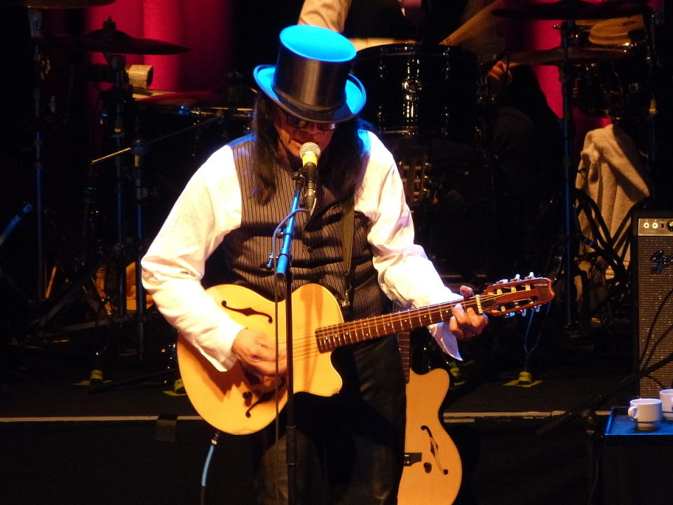 Rodriguez  - back on stage!