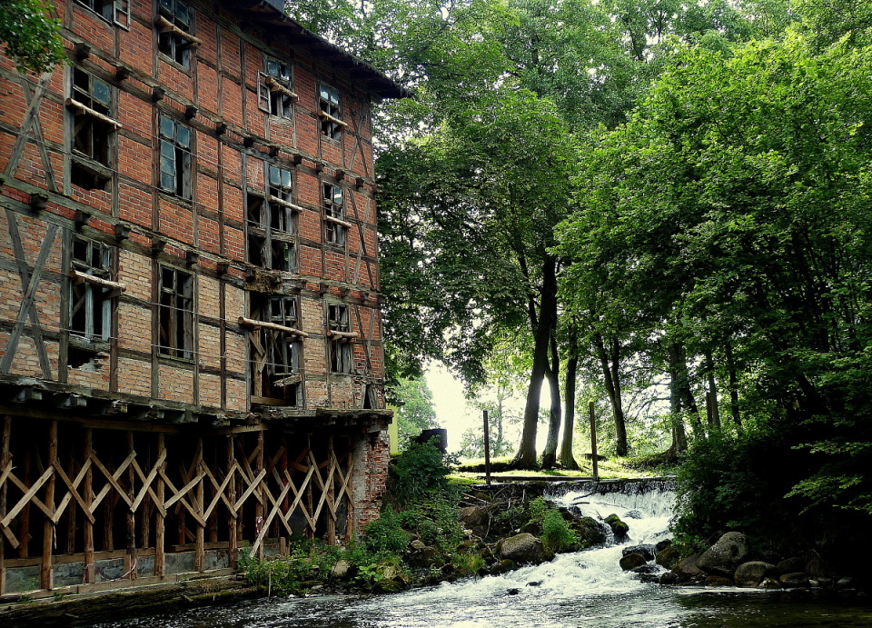 Old watermill at Głęboczek
