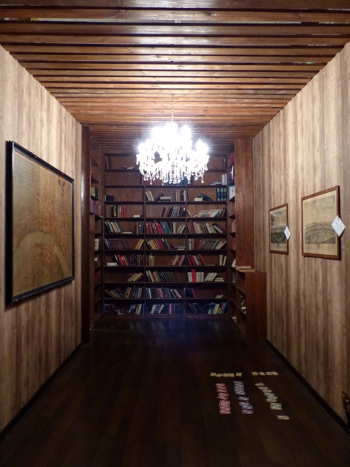 Room escape