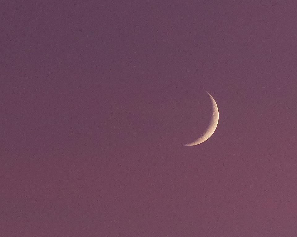  Moon at sunset