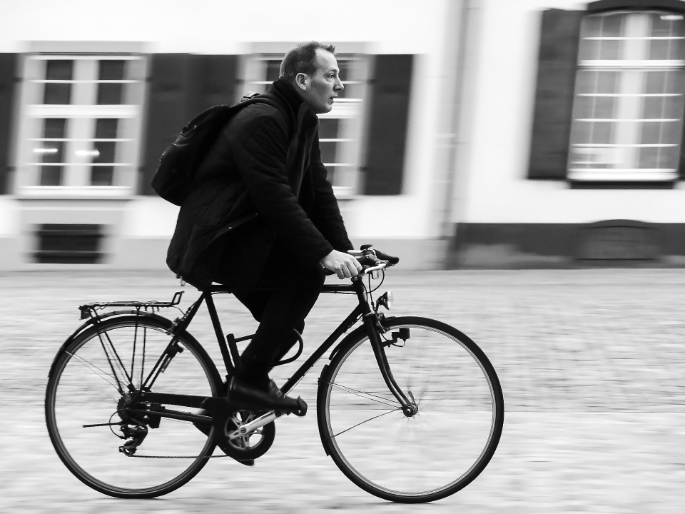  Commuter Biker Panning