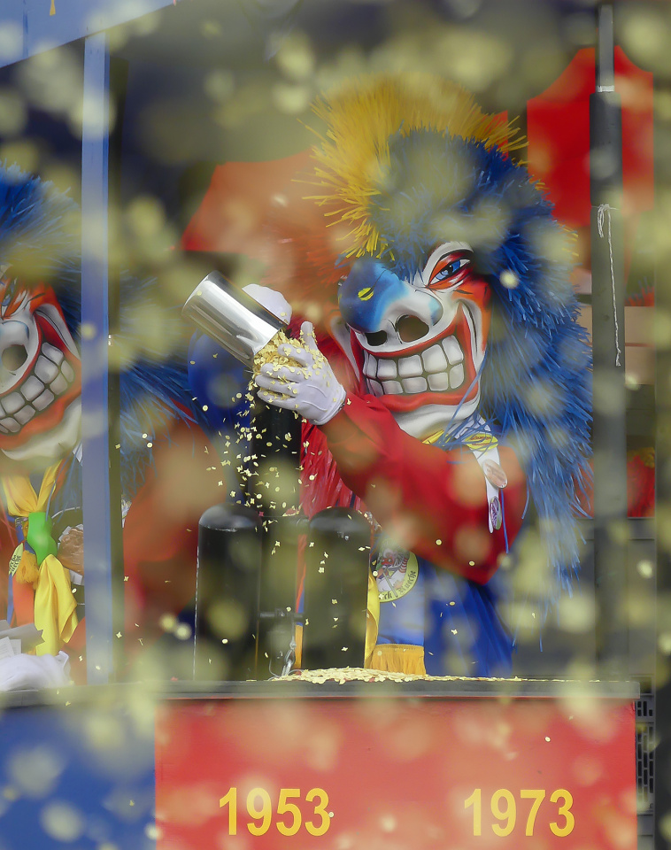 Loading a confetti cannon