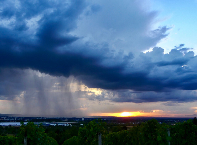 The storm rolling in