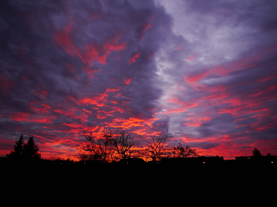  Winter sunsets are so ...