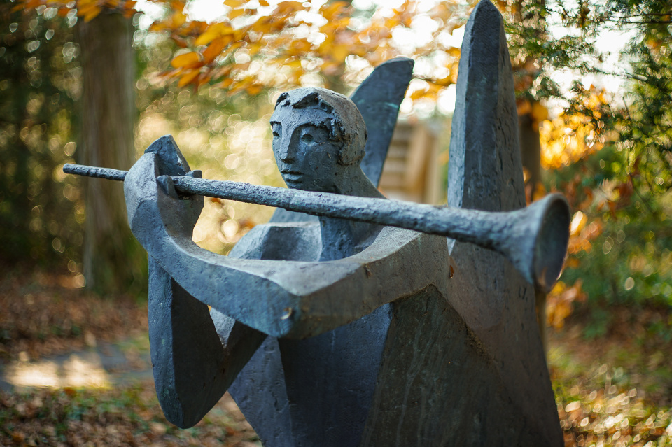 Art at the cemetery