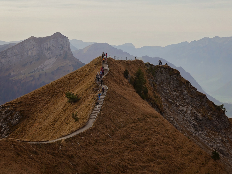 A lovely ridge hike
