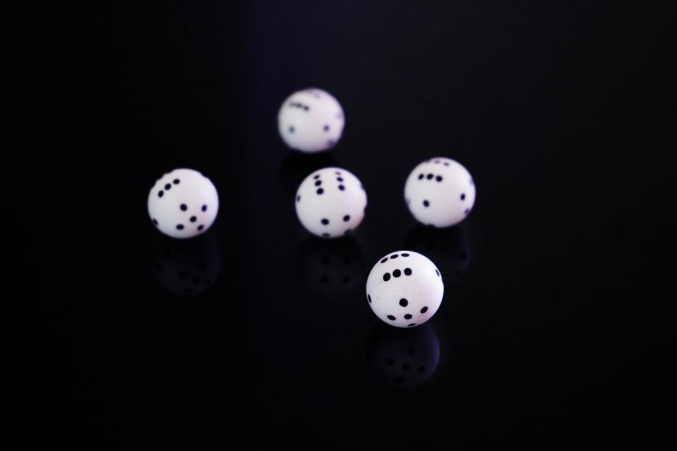 Round dice